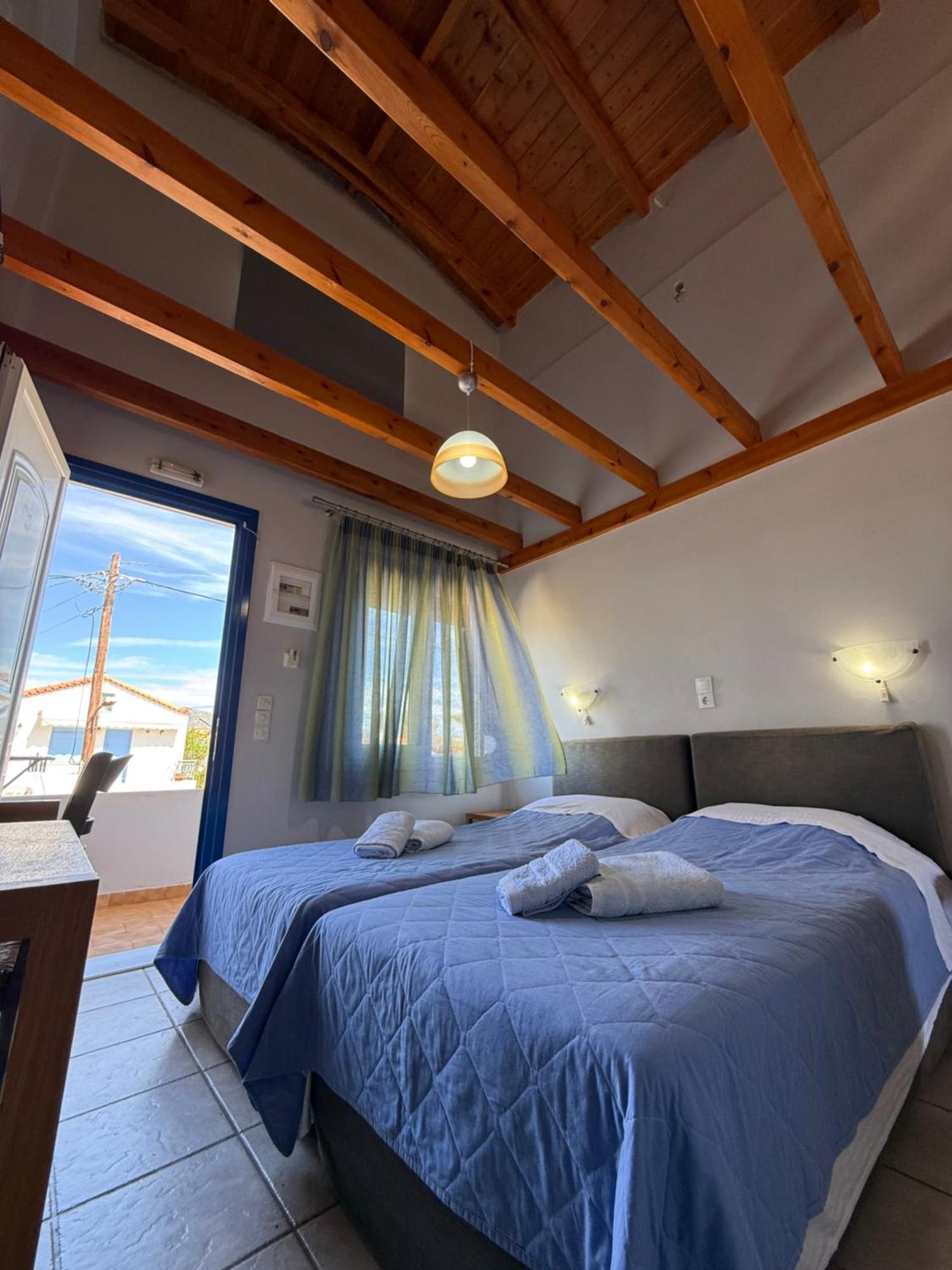 Vias Hotel Neápolis Kültér fotó