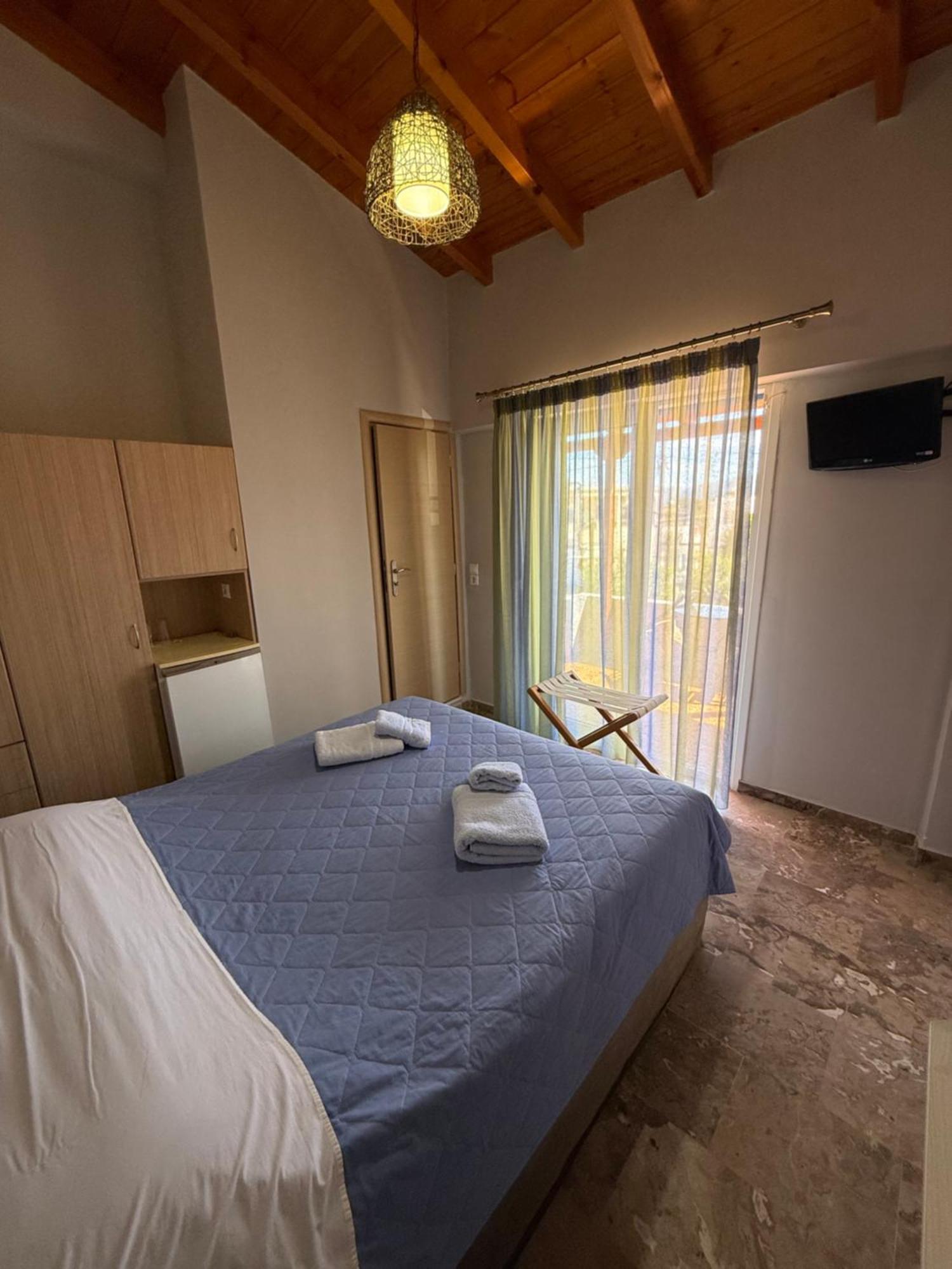 Vias Hotel Neápolis Kültér fotó