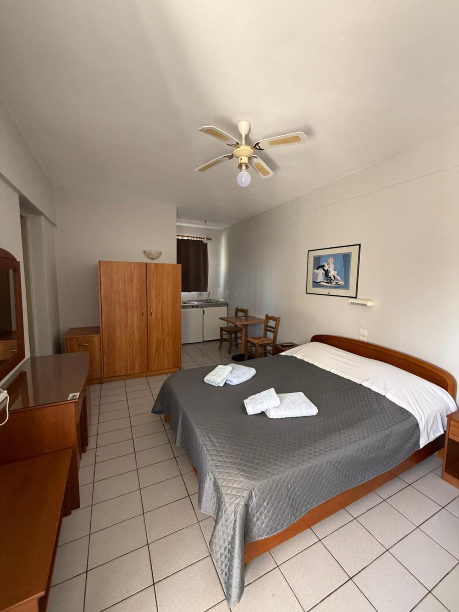 Vias Hotel Neápolis Kültér fotó