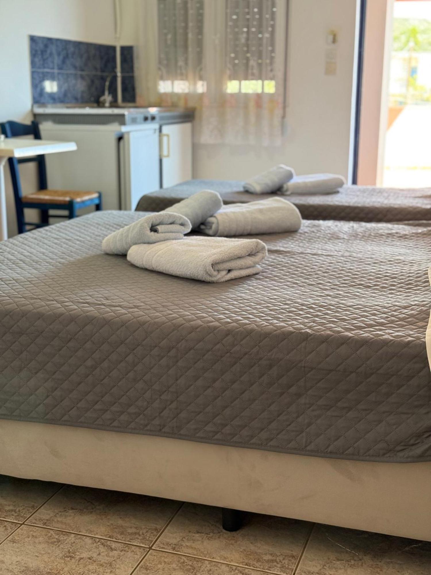 Vias Hotel Neápolis Kültér fotó