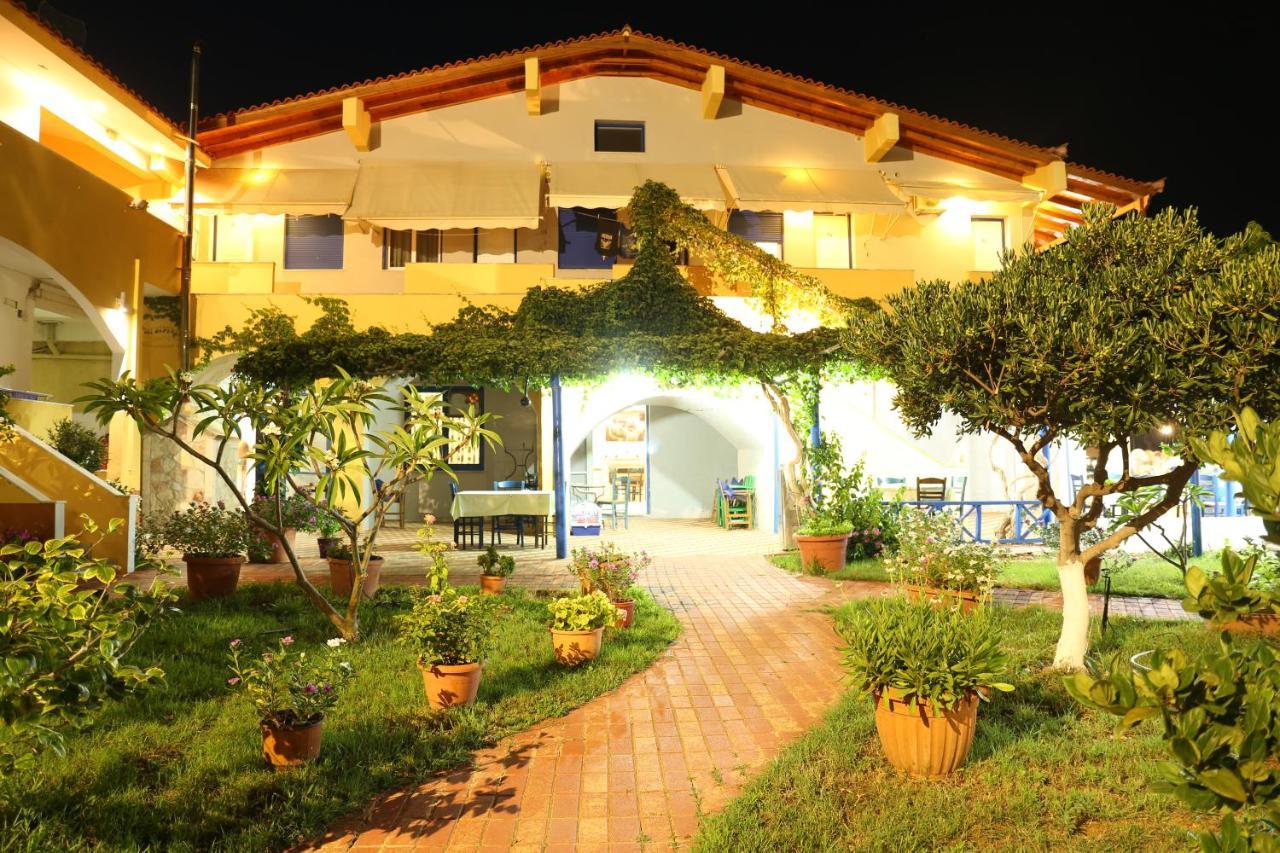 Vias Hotel Neápolis Kültér fotó