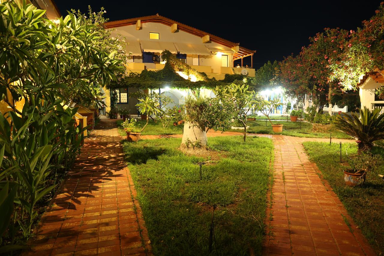 Vias Hotel Neápolis Kültér fotó
